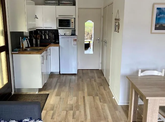 Rez De Jardin קאבורג